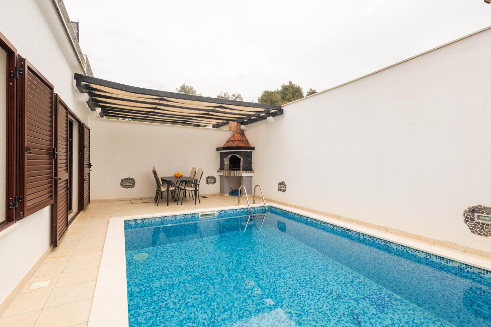 Villa Palanga Trogir Exterior foto