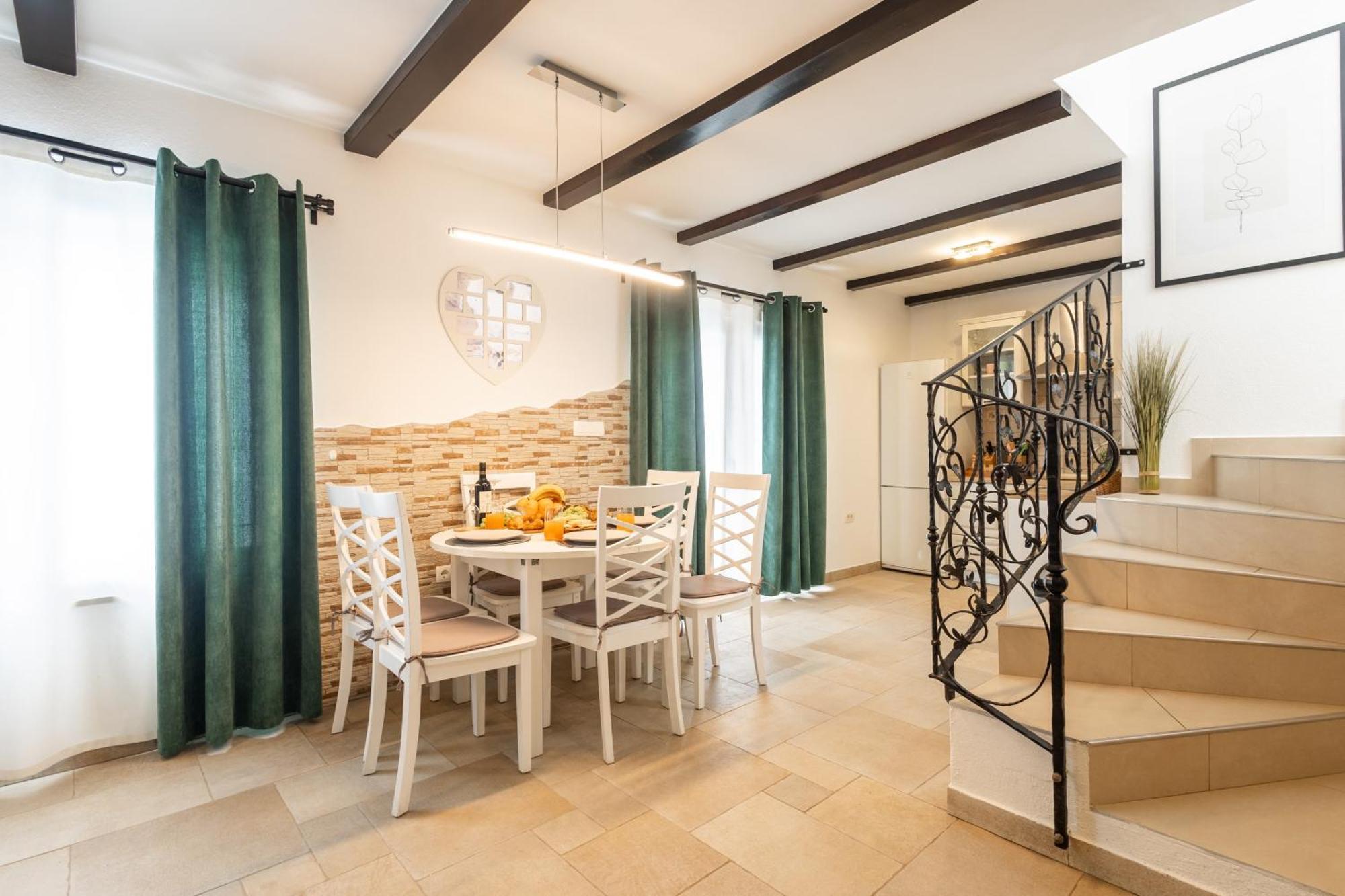 Villa Palanga Trogir Exterior foto